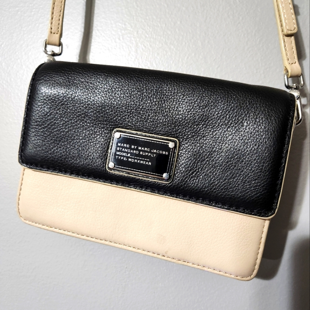 Marc Jacob's cross body bag
